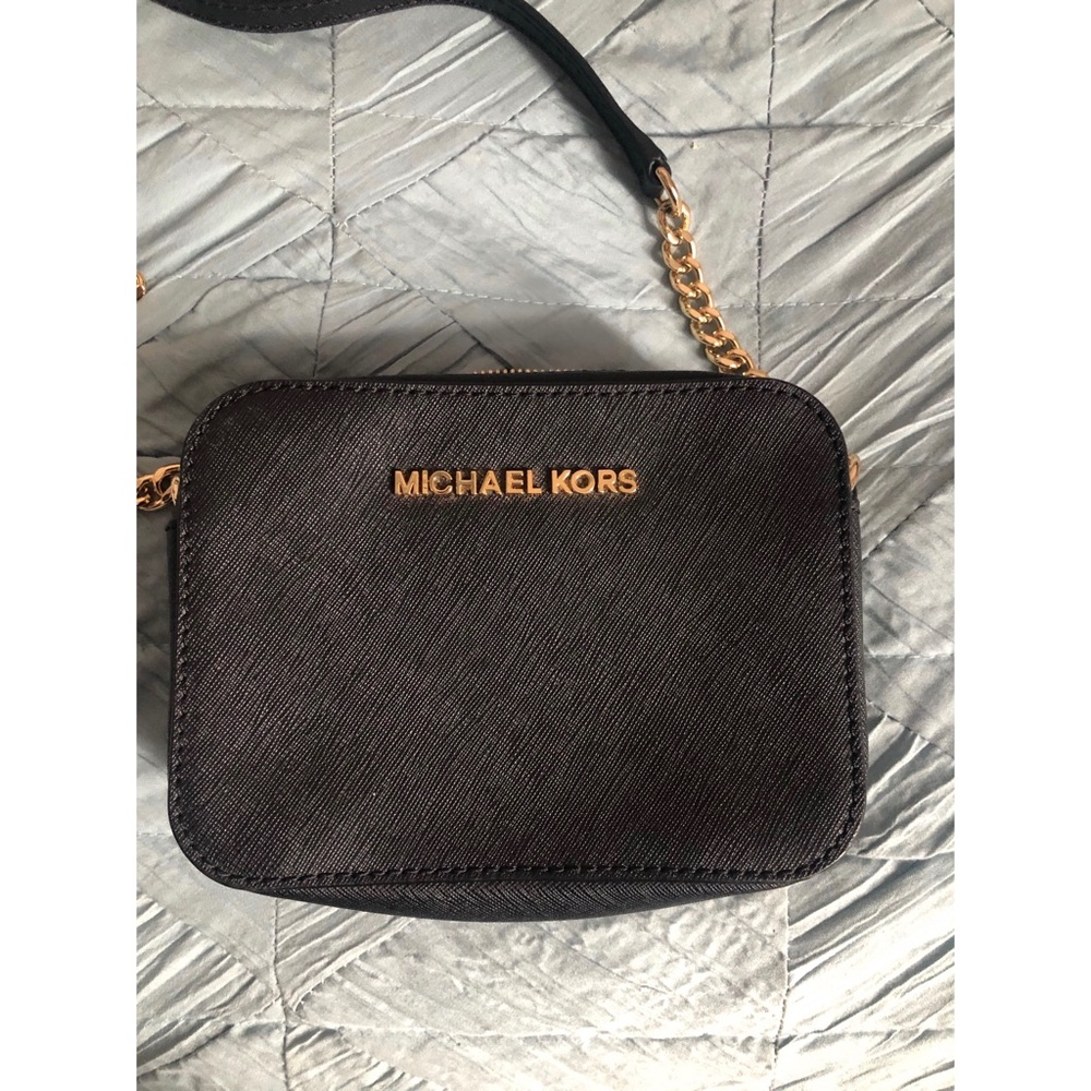 Michael Kors Jet Set Crossbody
